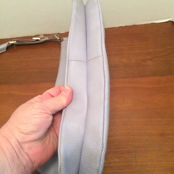 Claudia Firenze Made in Tuscany Pale Blue Leather Purse - Picture 4 of 9